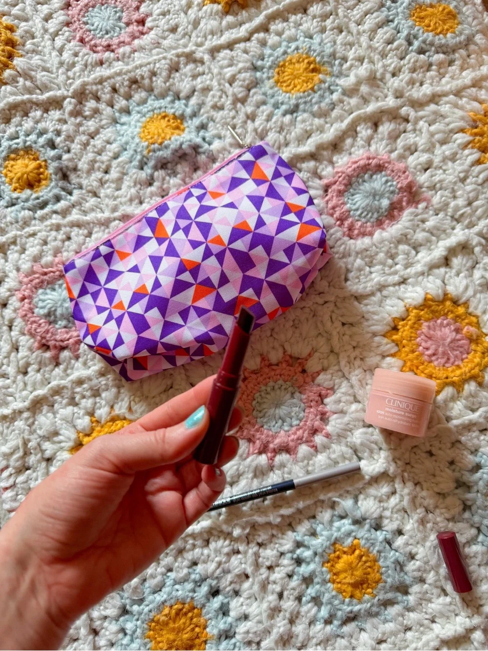 The Little Luxe Clinique Bundle – Bag Liner Lipstick + Cream